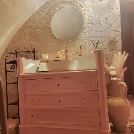 L'atelier Des Roses, Centre